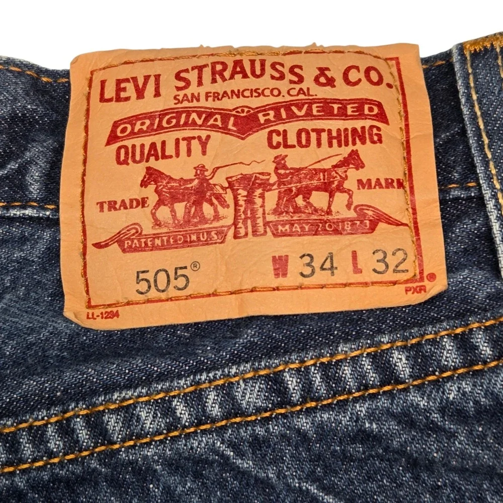 Vtg‎ Y2K Levi's 505 Sraight Leg Regular Jeans Mens 34x32 Fits 32×32 Distressed